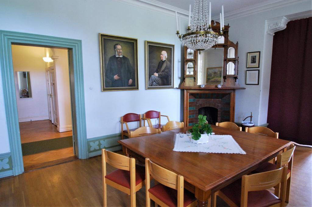 Hellidens Slott Tidaholm Exterior foto